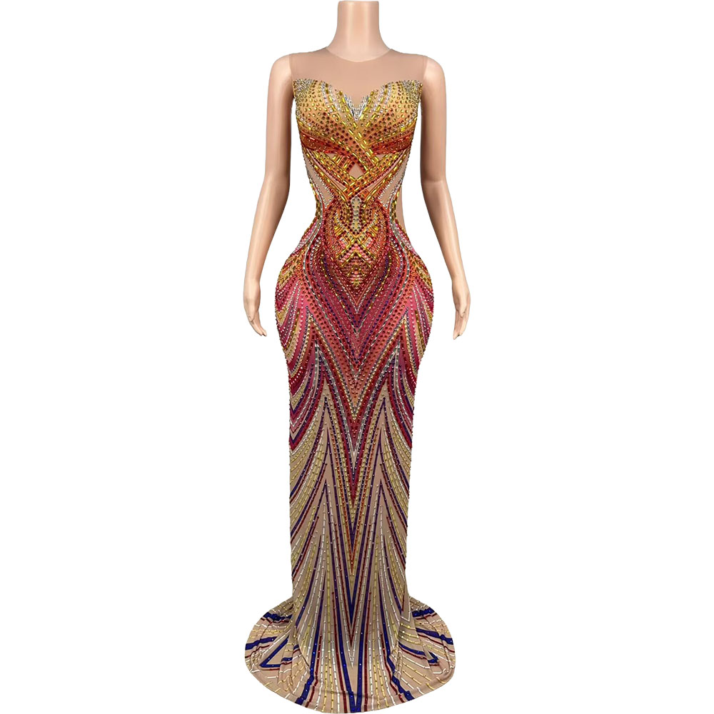 Formal Gala Wear Women - ชุดราตรีผู้หญิงประดับคริสตัลวิบวับ ผ้าตาข่าย งานกาล่า งานพรอม หรูหรา สง่างาม