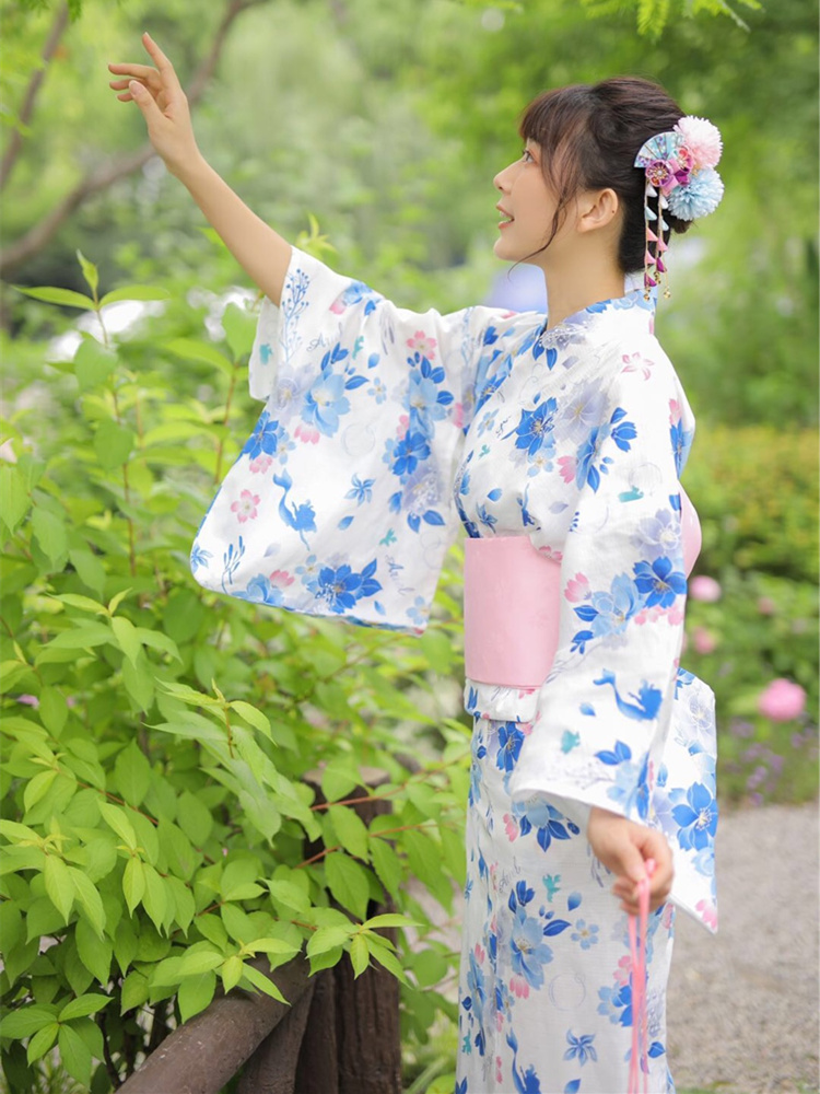 ชุดกิโมโนญี่ปุ่นสำหรับผู้หญิง  - Women'S Formal Traditional Wear บทวิจารณ์และราคา